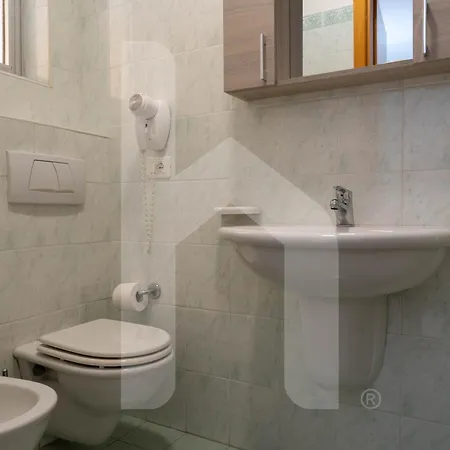 Hotell Il Giardino 2*