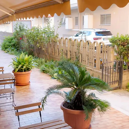 Il Giardino Альба-Адриатика